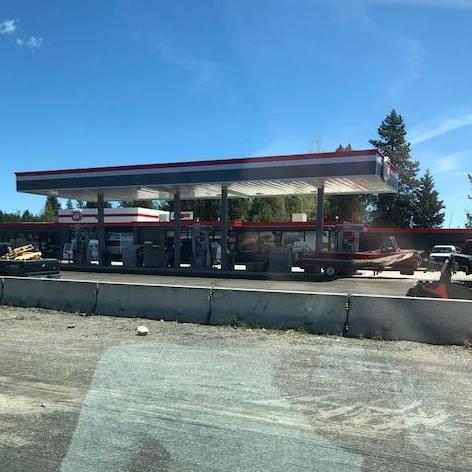 4. If you get to this gas station on your right, you've just missed your turn. Loop Rd. is a road that... loops out to this gas station. If you miss it, you can take it from the other side.