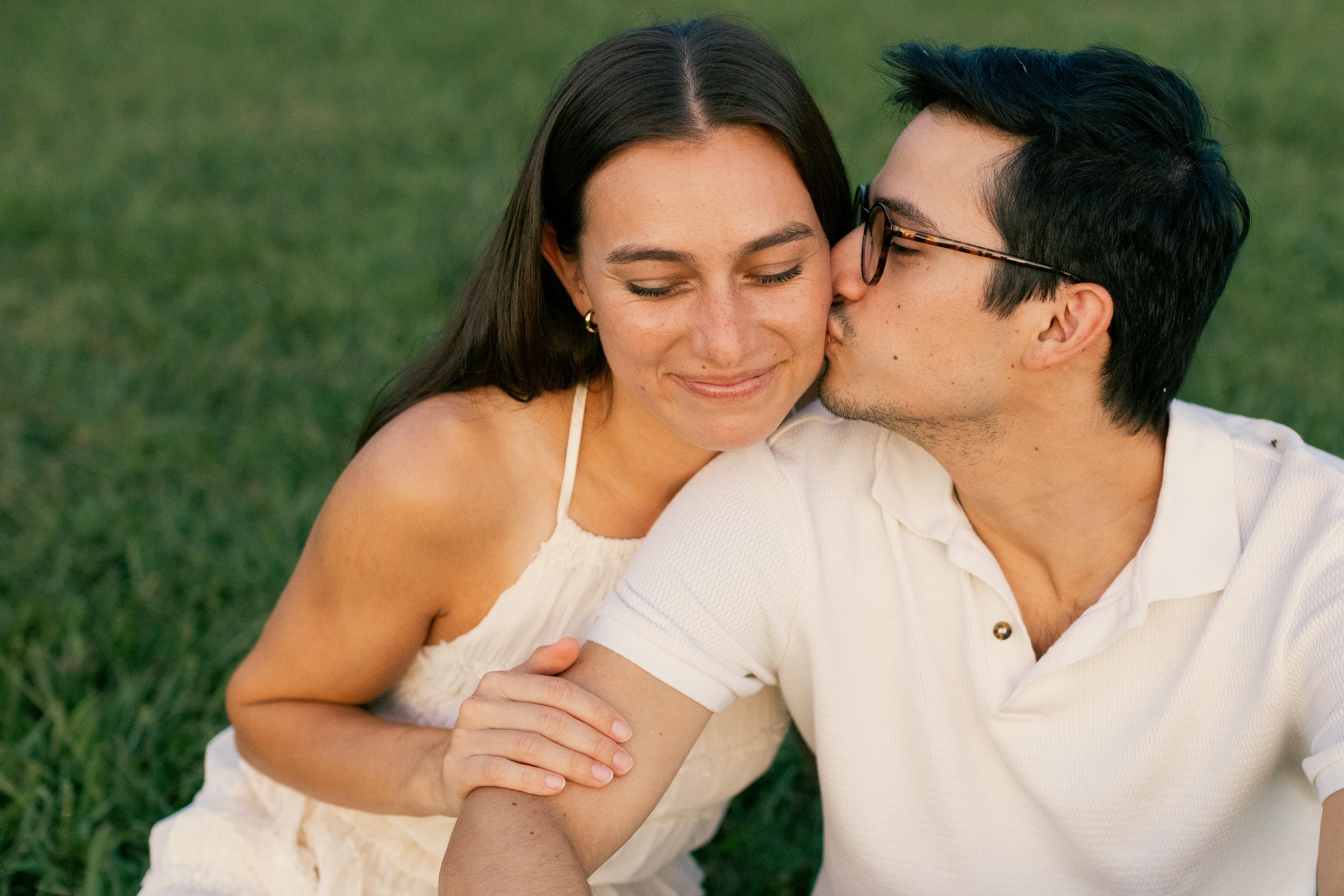 The Wedding Website of Victoria Hood and Benjamin Bueno
