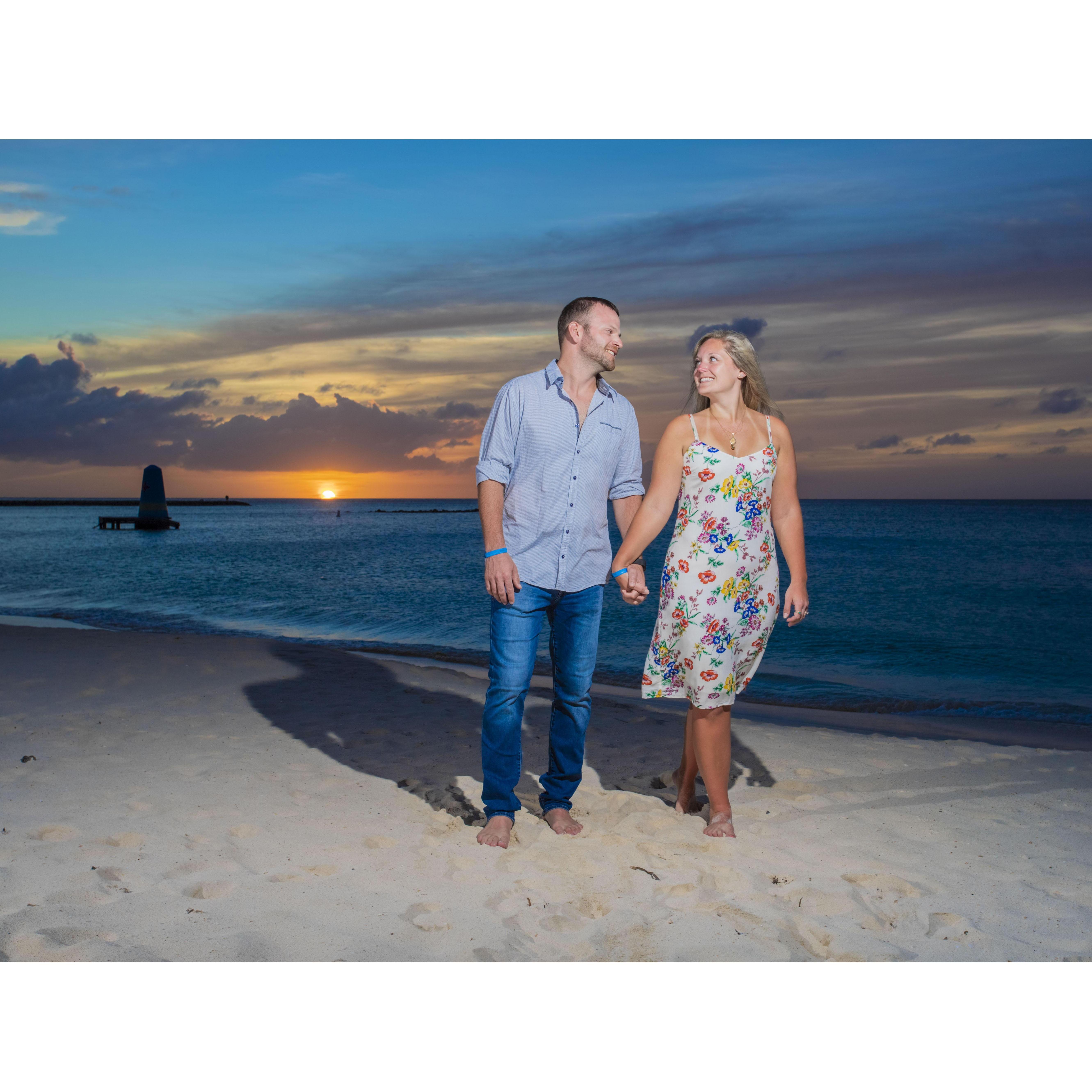 Save The Date Photos 1/14/21
Aruba