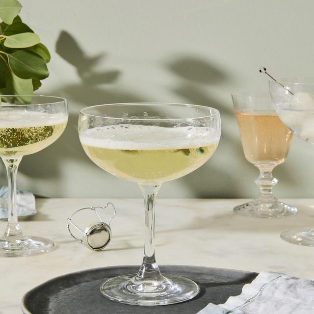 Vintage-Inspired Etched Cocktail Glasses (coupe)