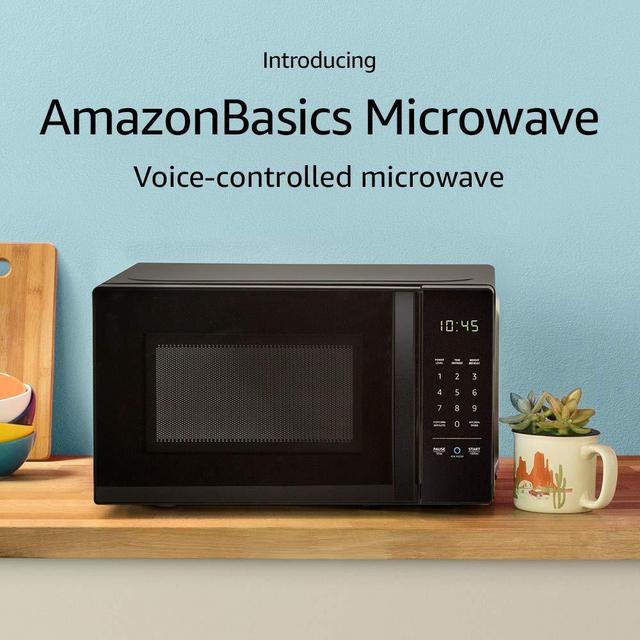 AmazonBasics Microwave, Small, 0.7 Cu. Ft, 700W, Works with Alexa
