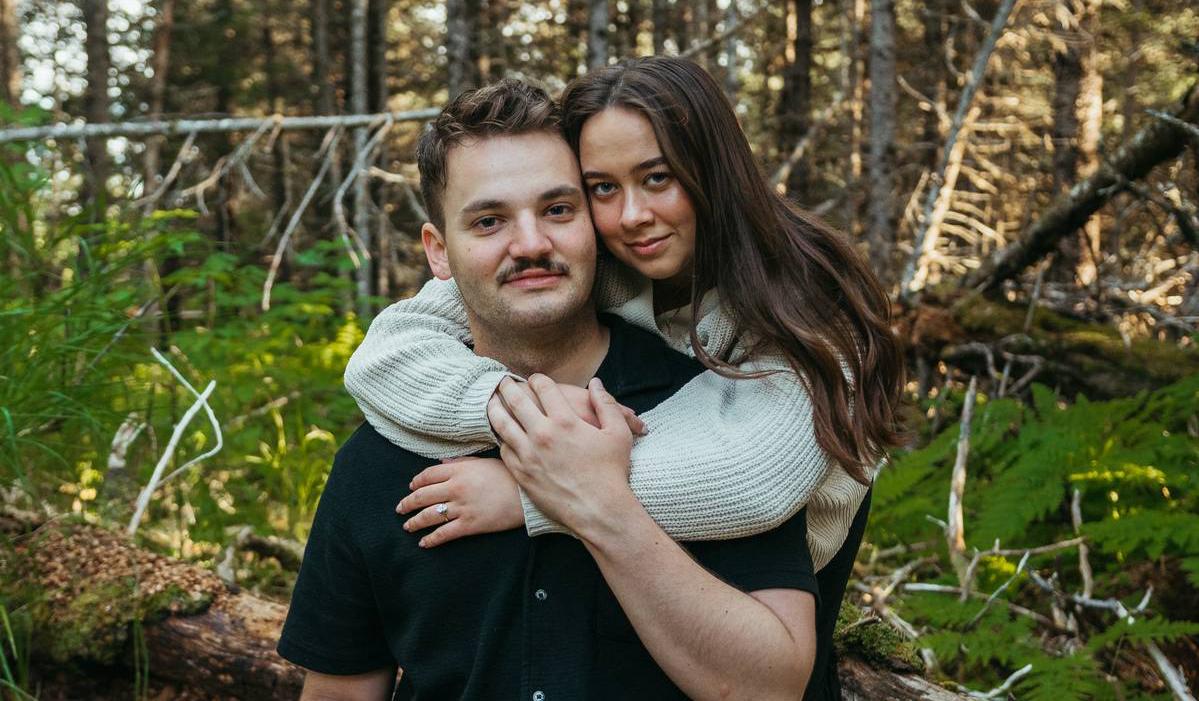 The Wedding Website of Kelcia Steele and Joshua Peña