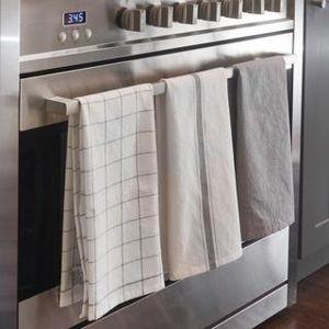 Close Le Creuset Assorted Kitchen Towel, Set of 3