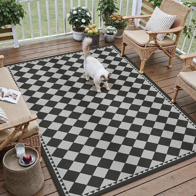 HUGEAR 5x7 Outdoor Rug Black/Grey Linen-Look Fabric Checkered Area Rug High Traffic Stain Resistant Easy Clean Durable Rugs for Indoor/Outdoor Patio Deck Balcony Porch Garden Courtyard