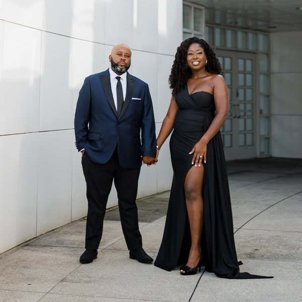 Dr. Lisa Myla and Anthony Warren's Wedding Website