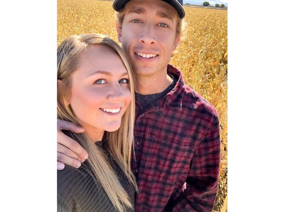 The Wedding Website of Angie Haar and Zach Somarriba