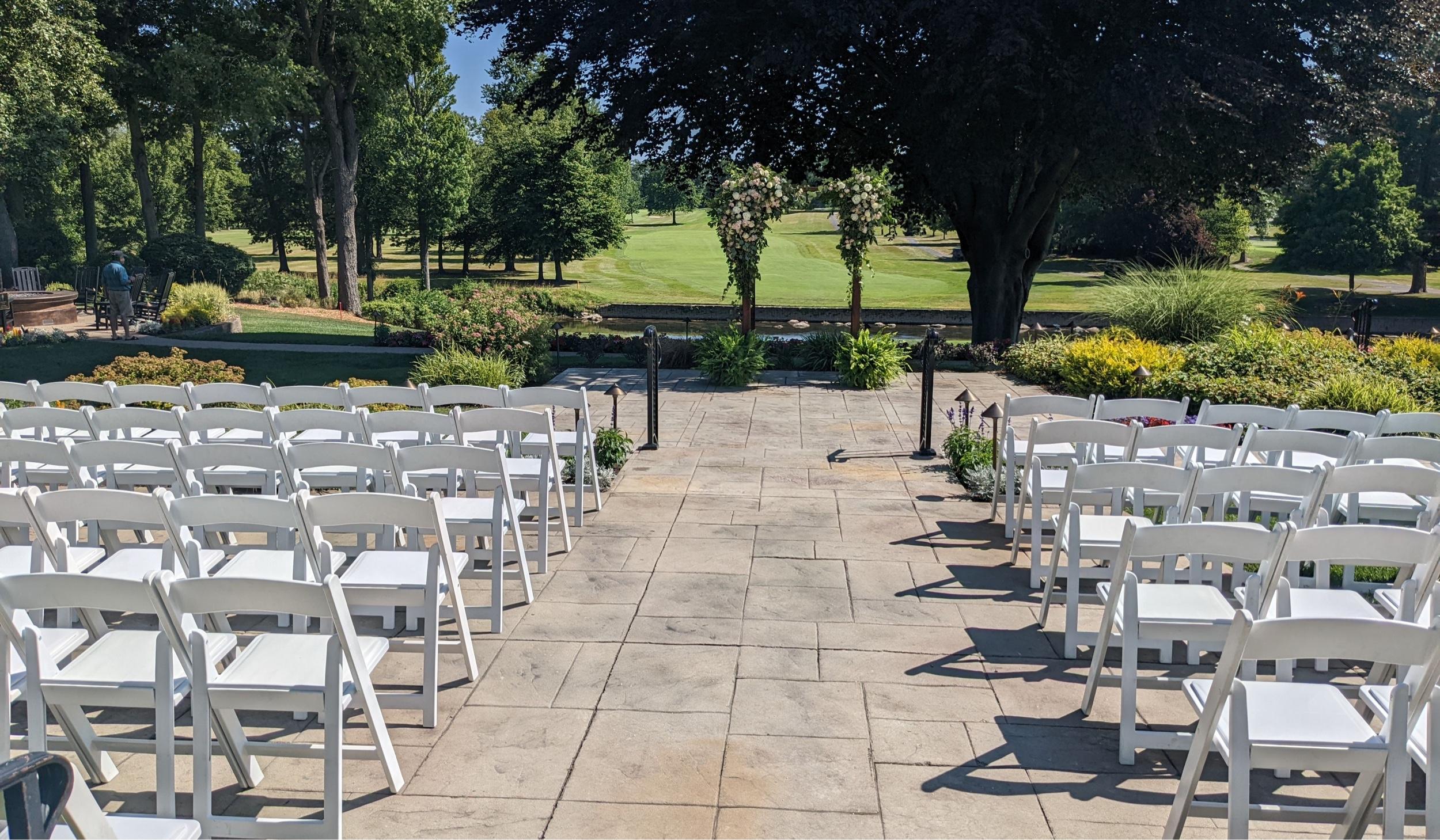 The Wedding Website of Alexis Clemente and Louis Panzica Jr.
