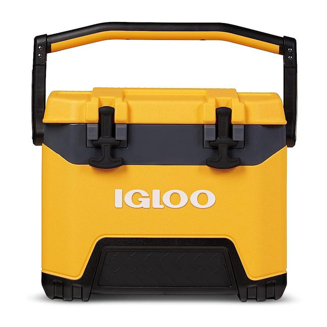 Igloo Heavy-Duty 25 Qt BMX Ice Chest Cooler with Cool Riser Technology