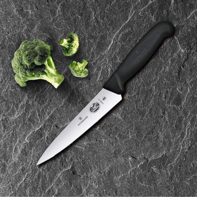 Victorinox Fibrox 6 Inch Straight Chef's Knife,Black