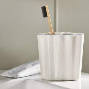 Le Marais Toothbrush Holder