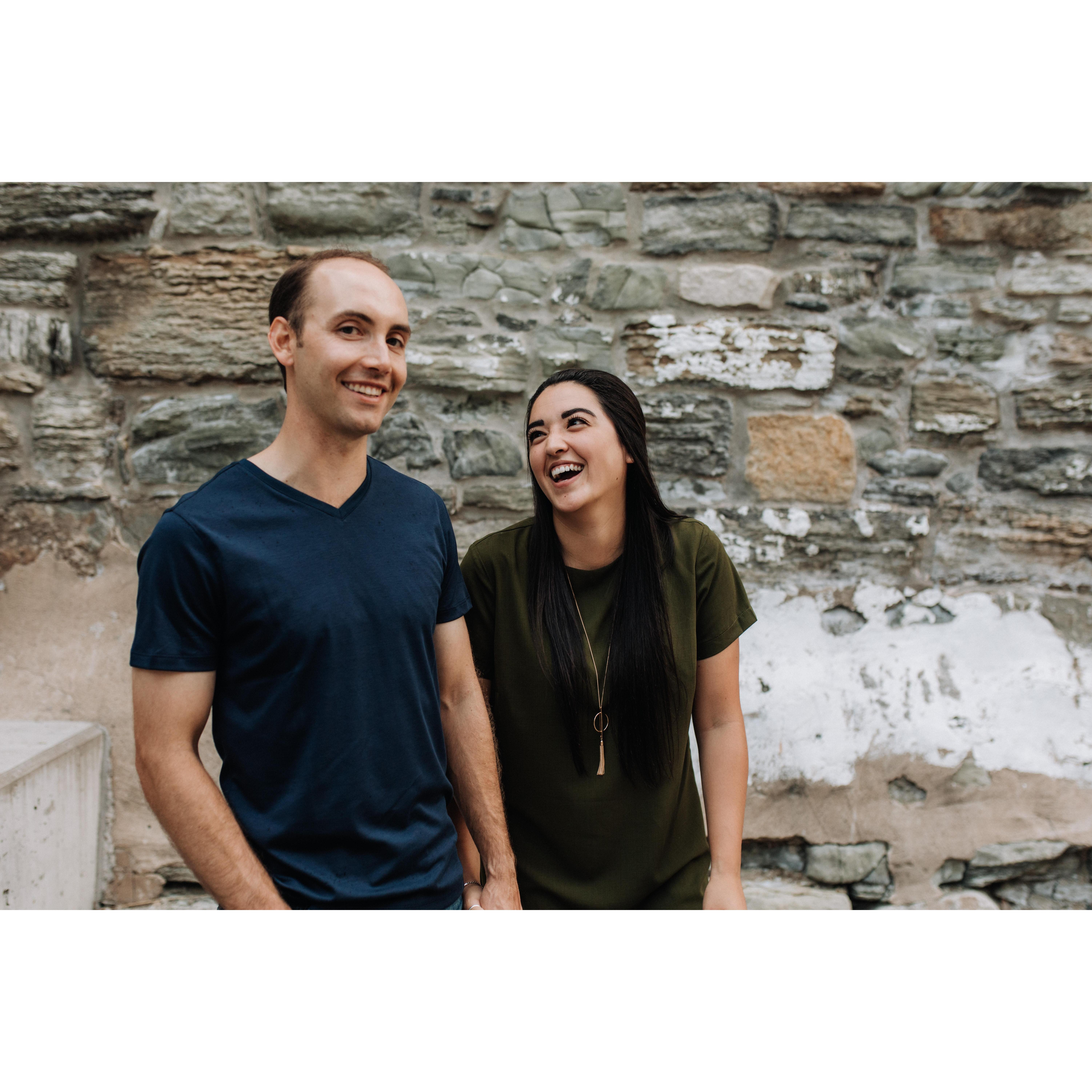 Engagement photos - St. Anthony Main (2020)