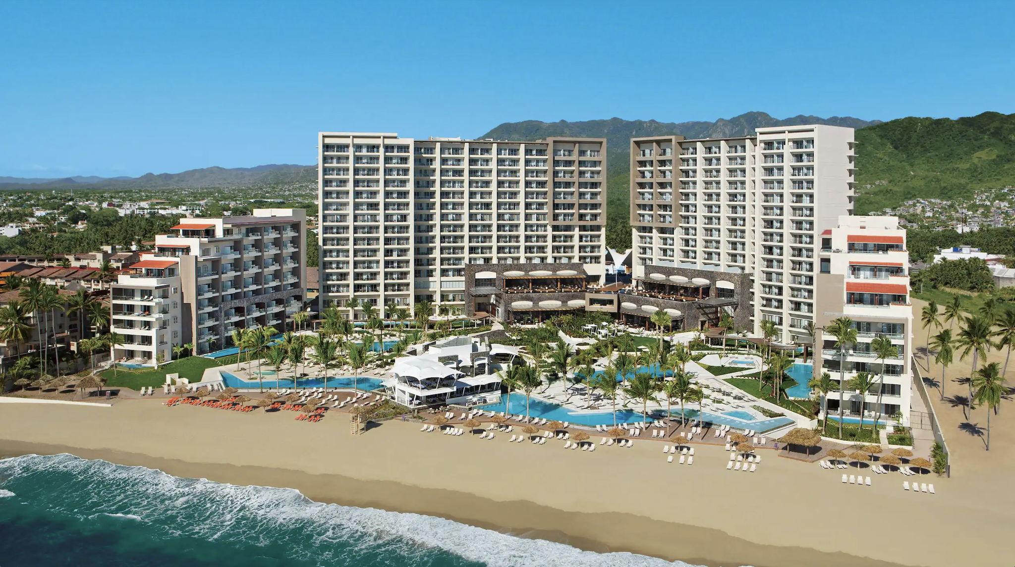 The Wedding Website of Taylor Andreas and Matt Bruno