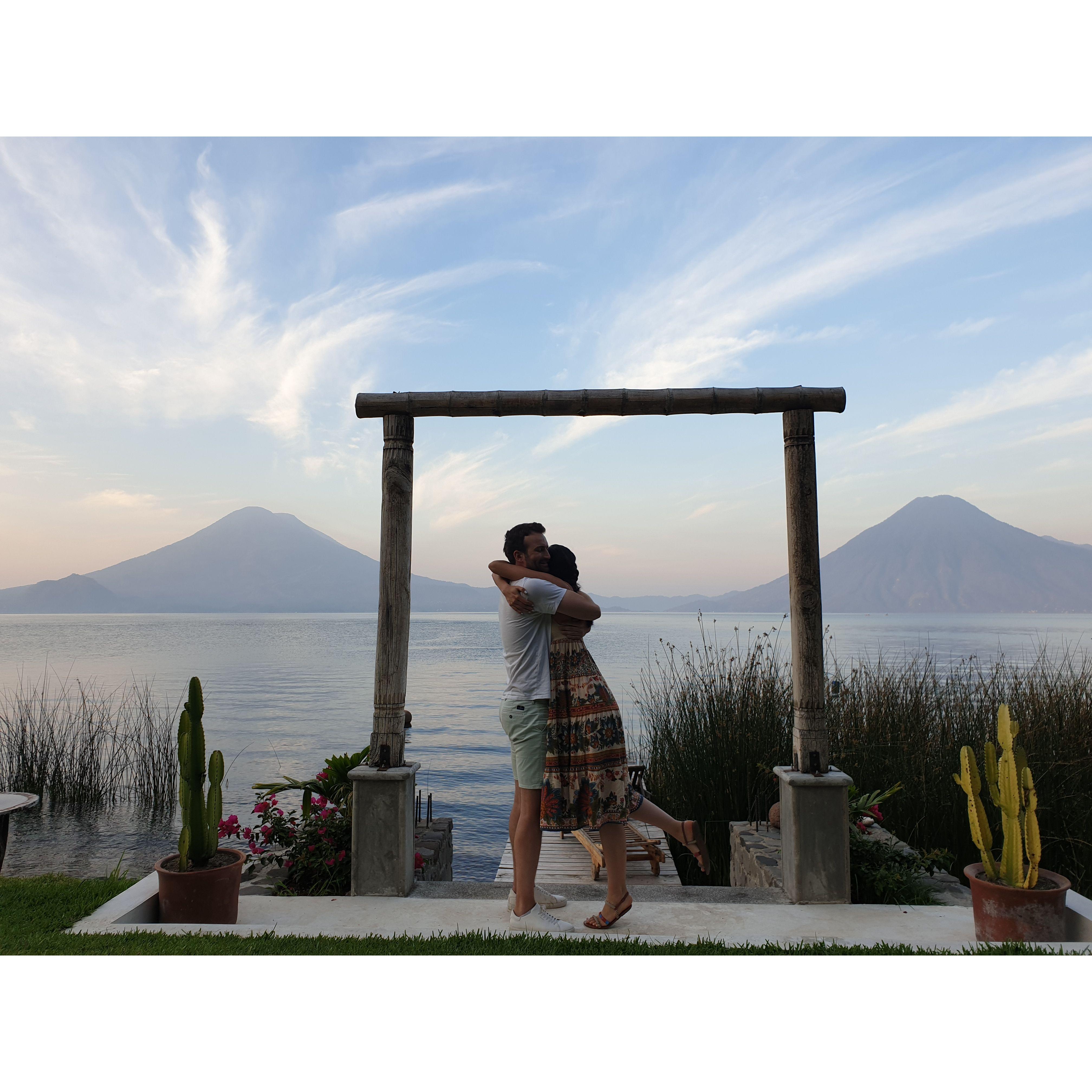 Engagement in Atitlán, Guatemala! {4 May 2023}