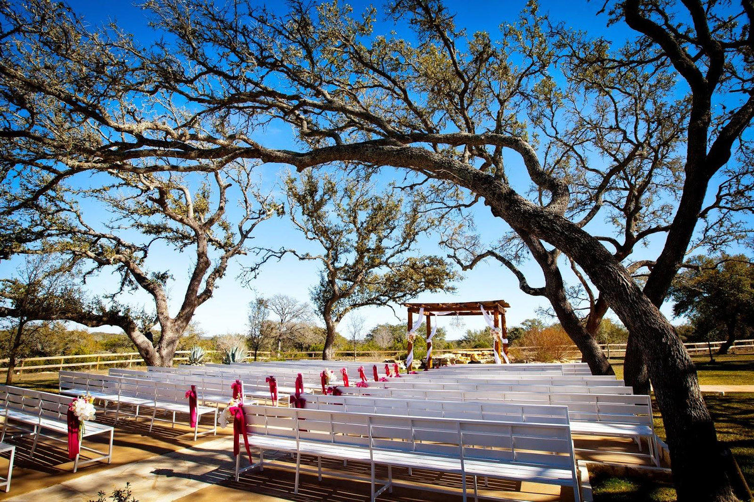 The Wedding Website of Arielle Tamez and Jonathan Oakland