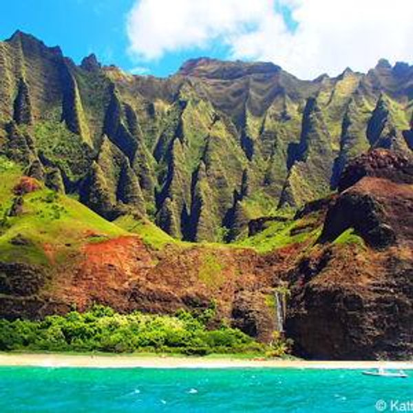Na Pali Coast Boat Tour in Kauai
