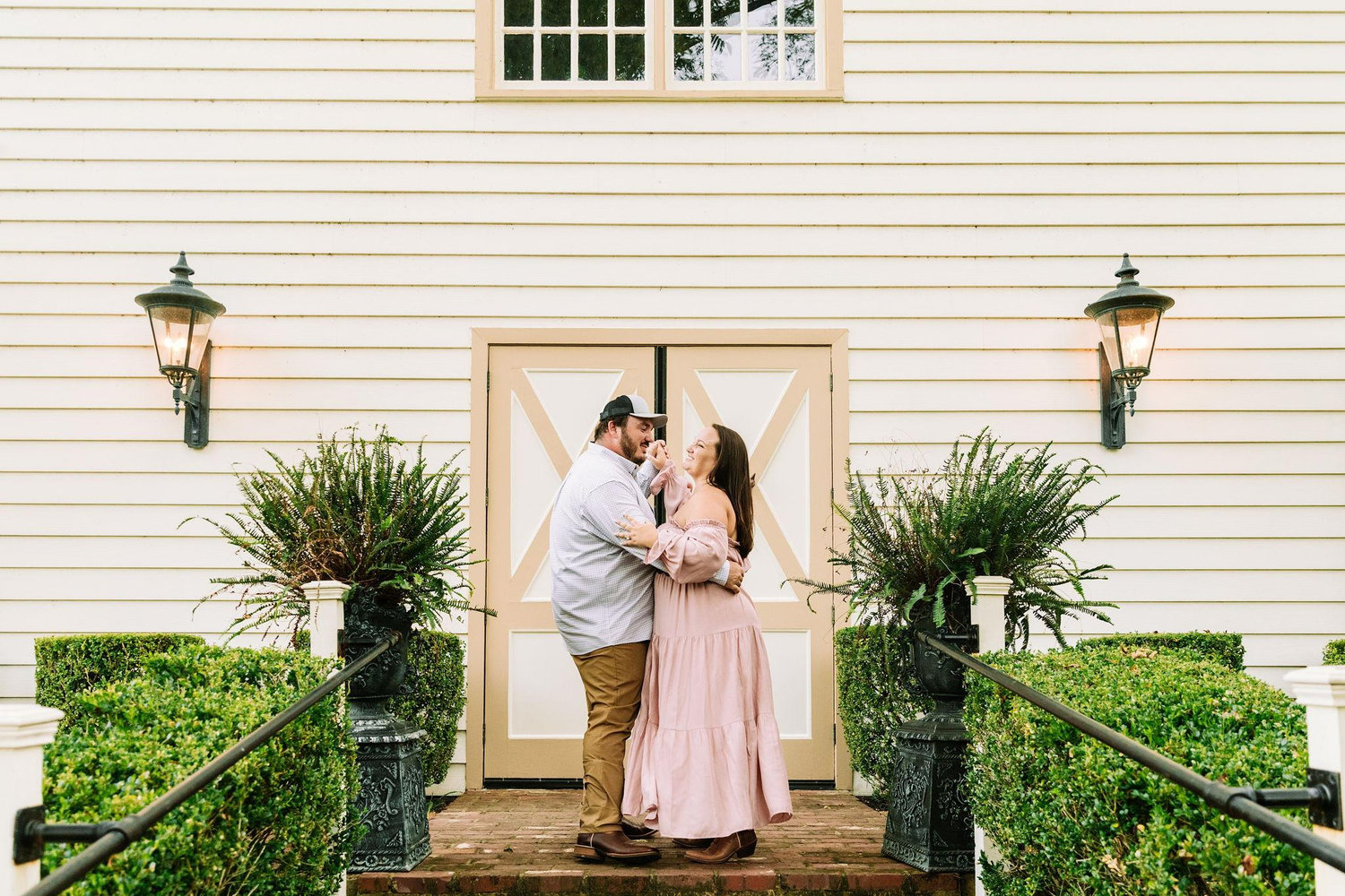 The Wedding Website of Elise Lawson and Glen Shelton