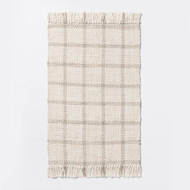2'1"x3'2" Woven Indoor/Outdoor Rug with Fringe Linen - Threshold™ designed with Studio McGee
