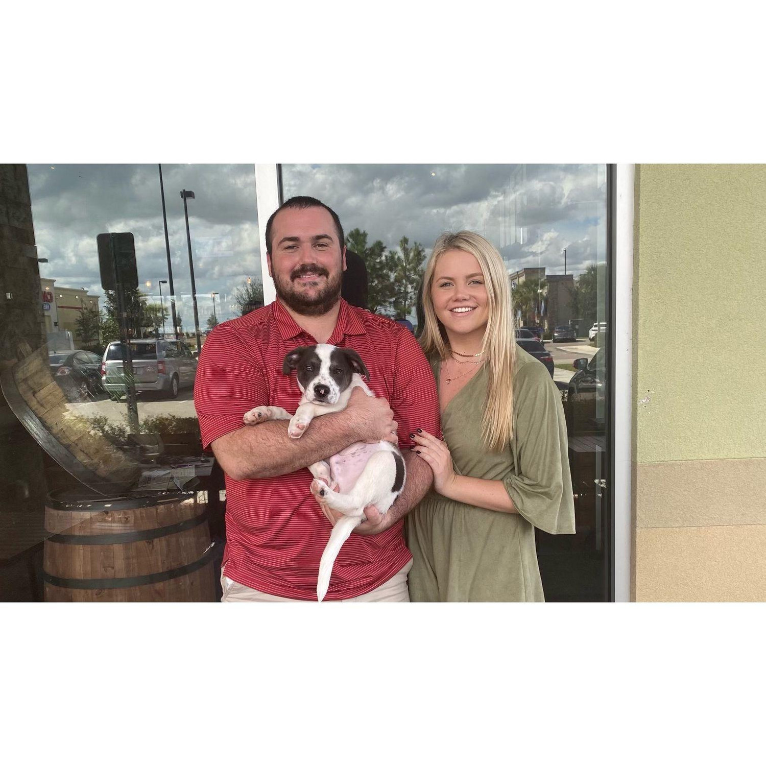 The first family photo with the pup.
