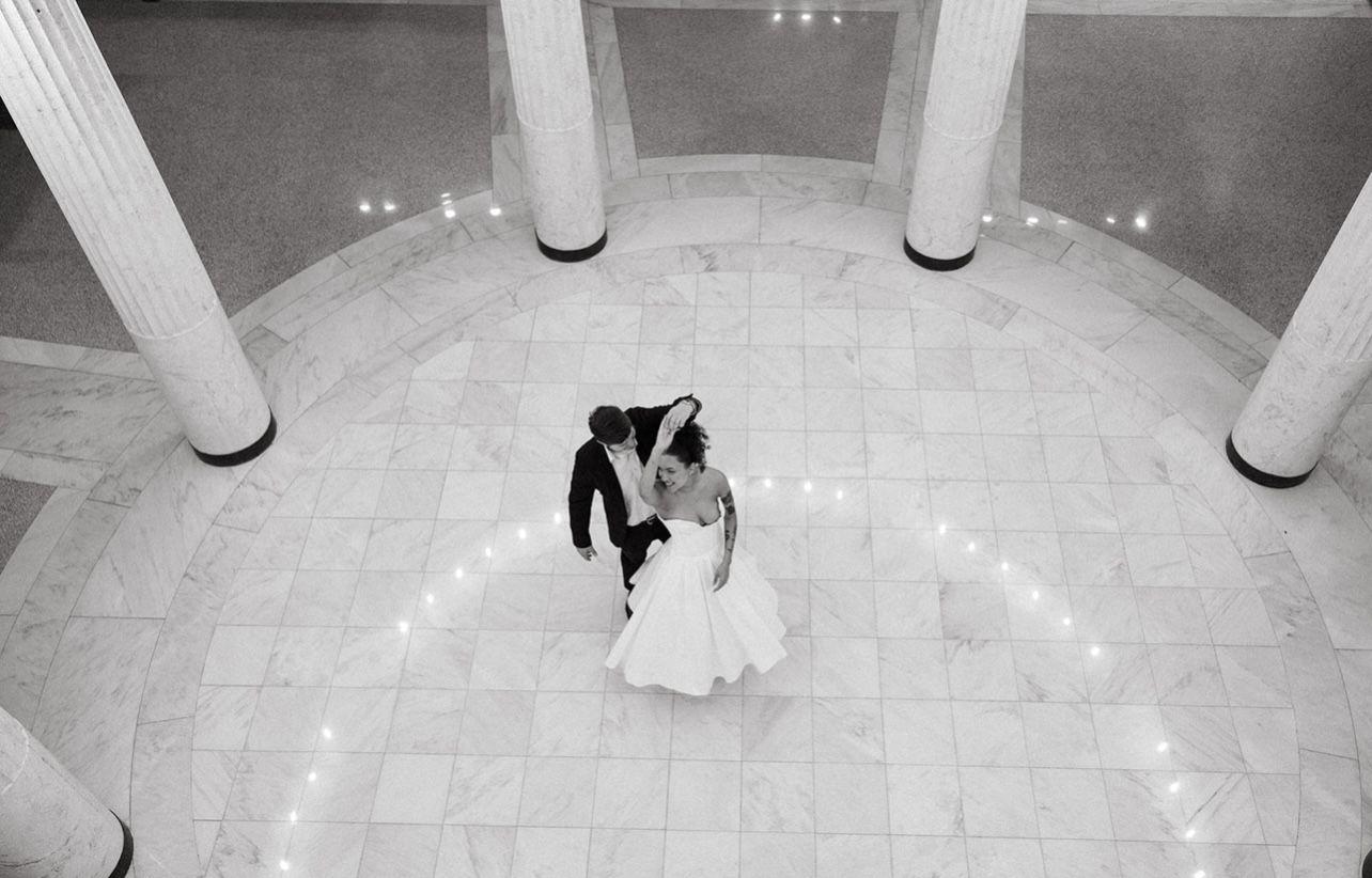The Wedding Website of Elizabeth Howard and Dylan Leet