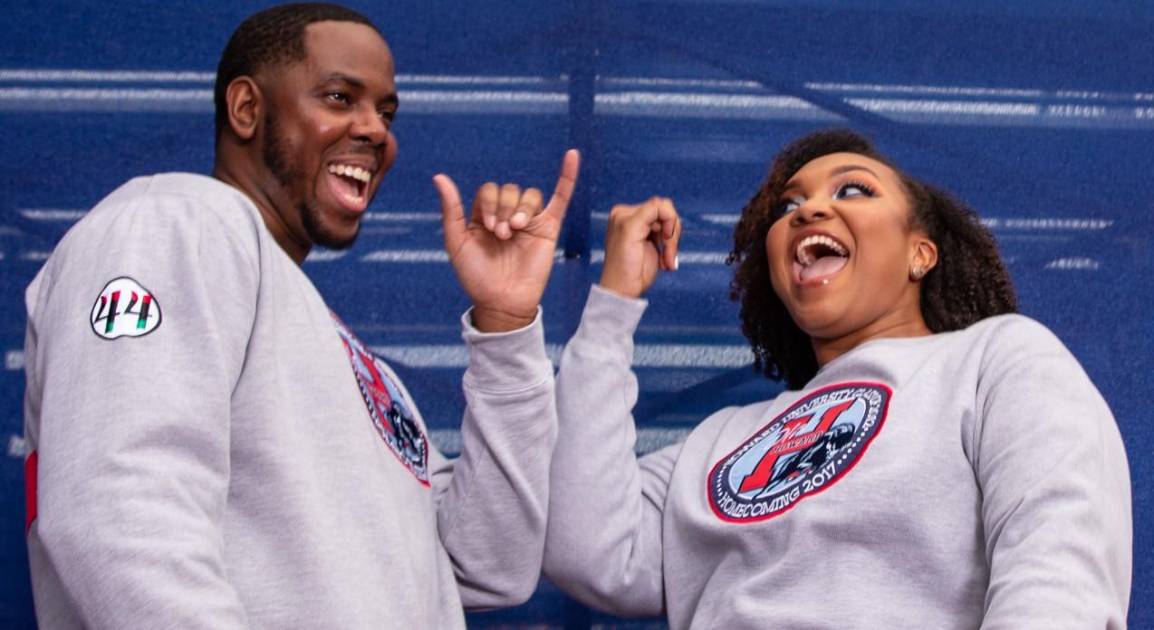 The Wedding Website of Canisha Seymore and Domonique Lyons