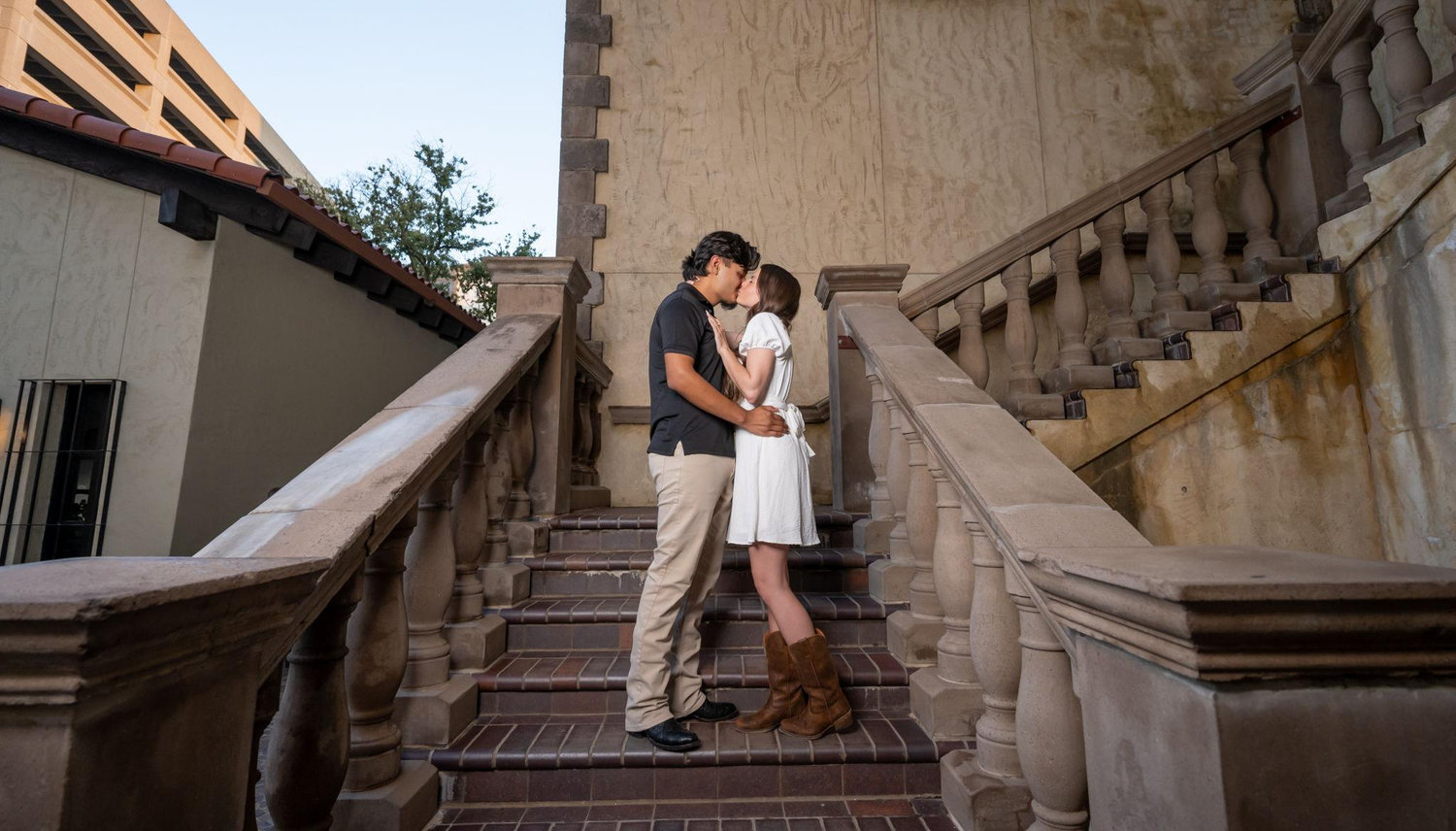 The Wedding Website of Hannah Runnals and Samuel Aguilar