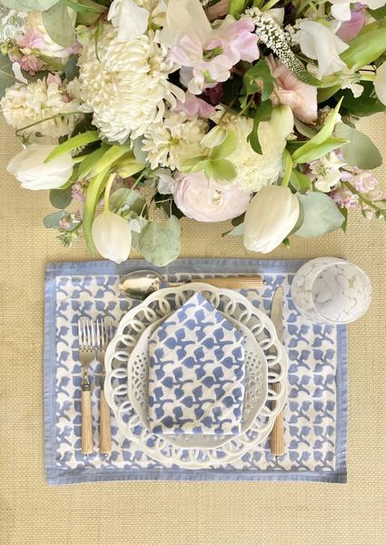 Big Sky Placemats - Set of 4 with Dinner Napkins