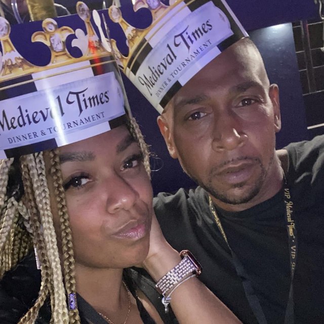 🍽️ Date Nights for the Mr. & Mrs.