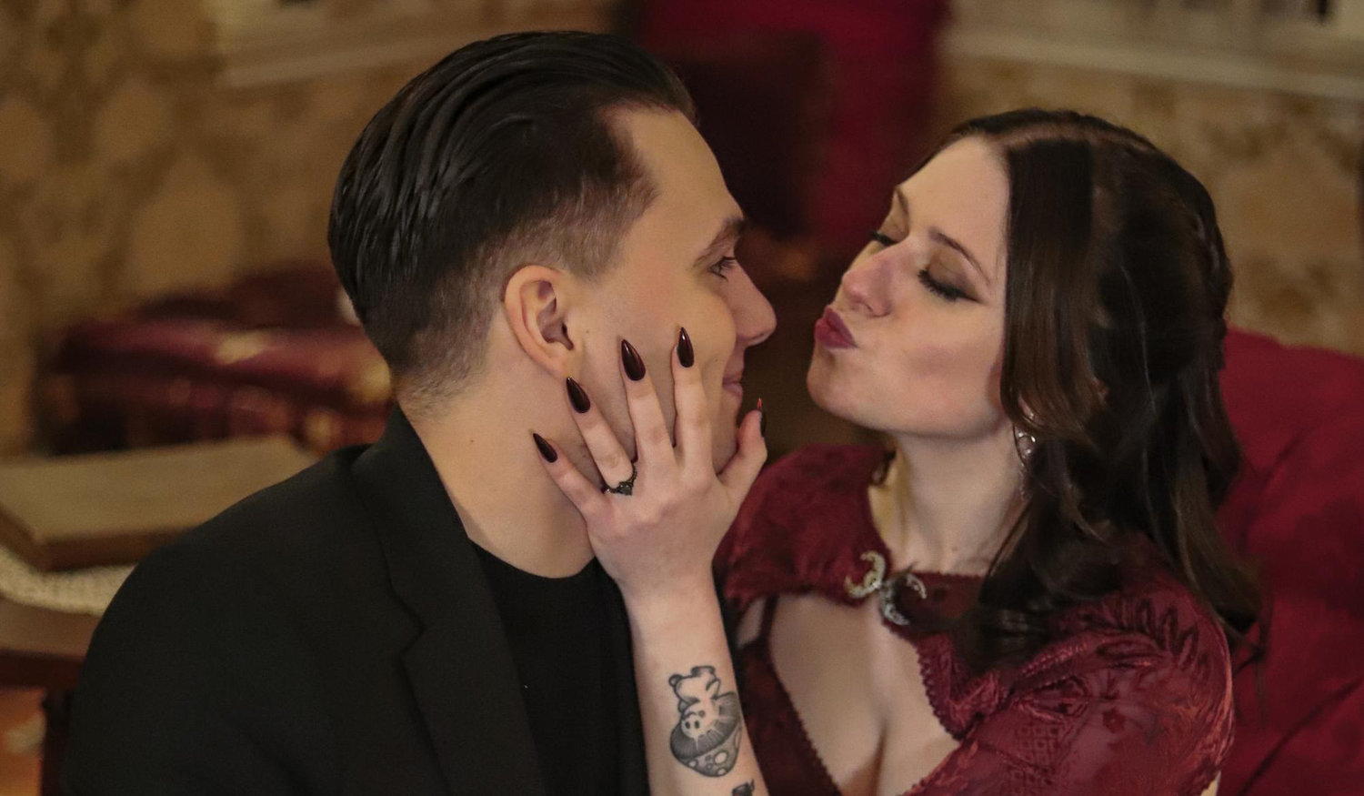 The Wedding Website of Gabrielle Harding and Domanic Love