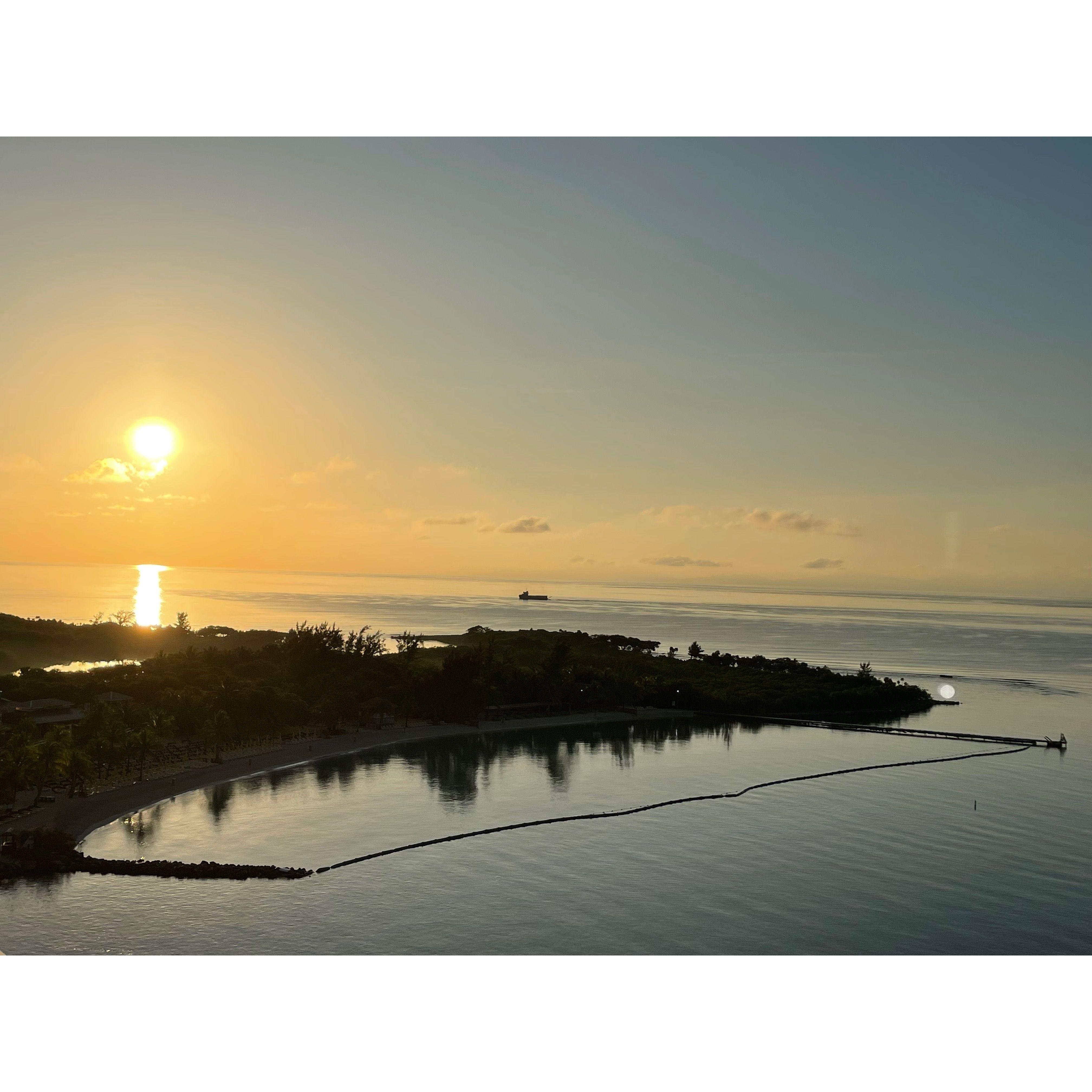 Mahogany Bay ~ Roatan, Honduras