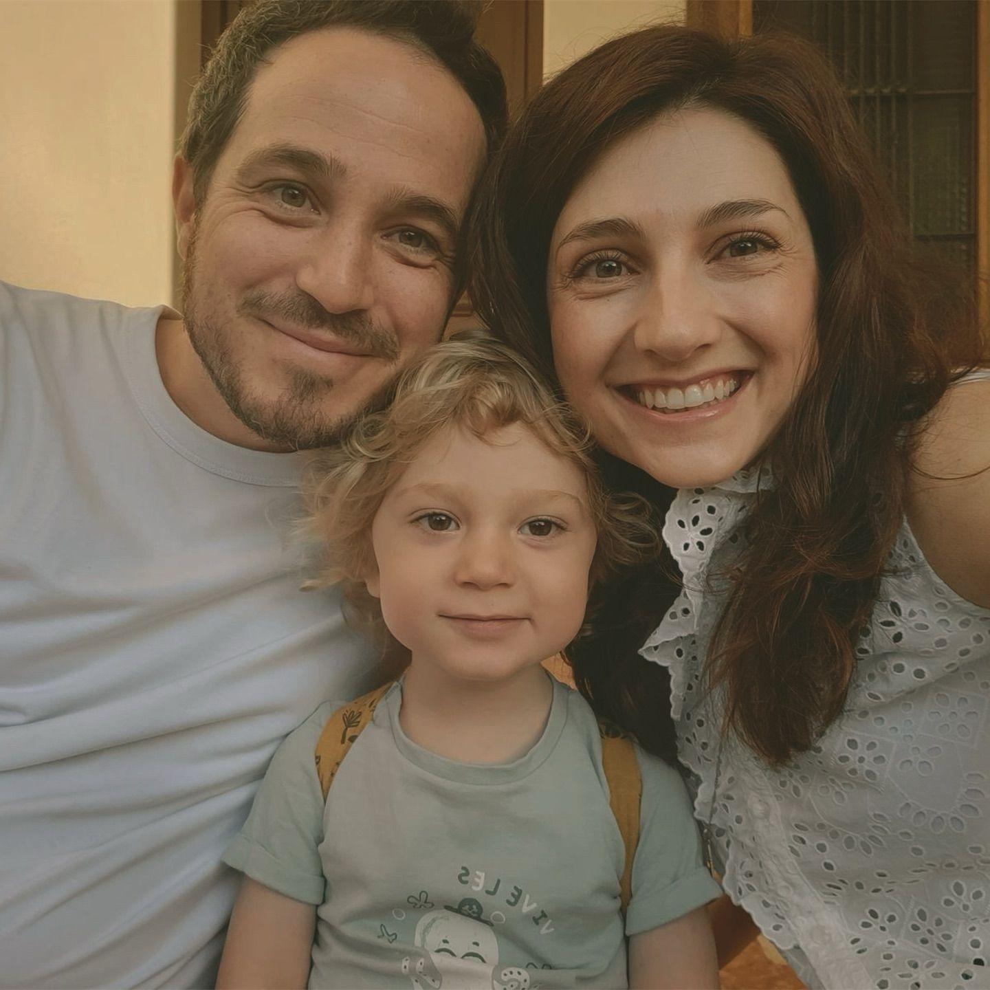 Victor and his lovely wife Jen, with their adorable son Abel!