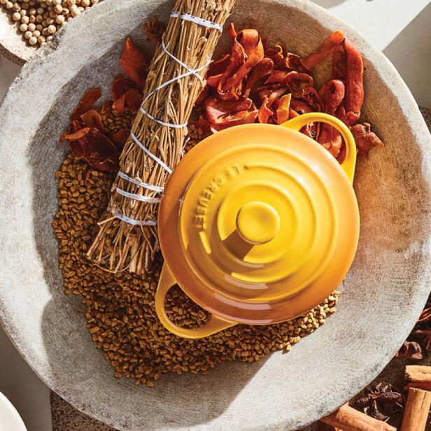 Color: Nectar | Mini Round Cocotte