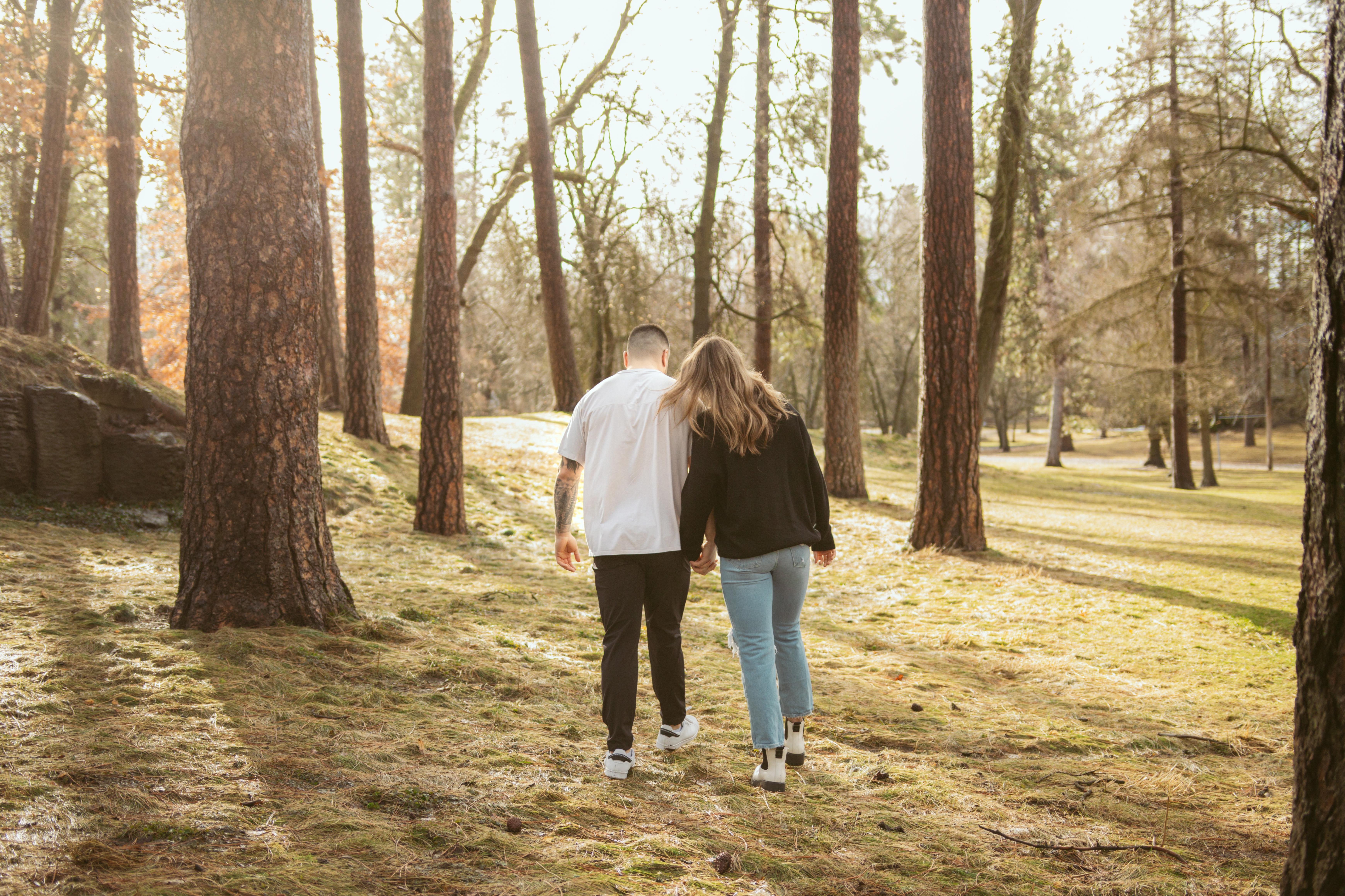 The Wedding Website of Maddie Lee and Johnny Sage