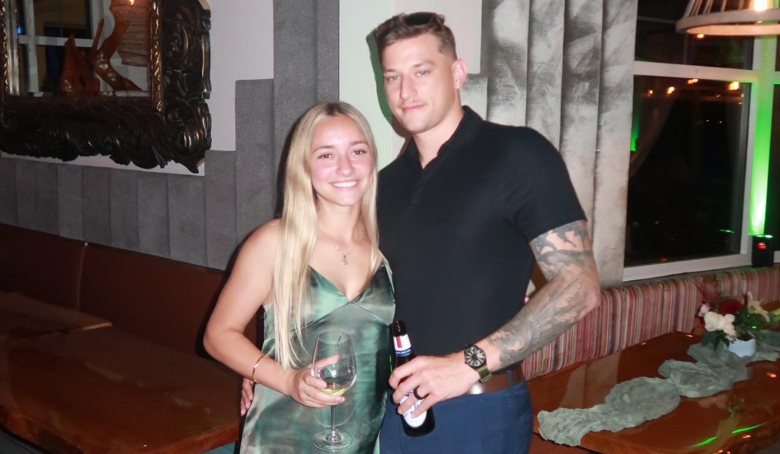 The Wedding Website of Liselle Meneses Davis and Austin Dallas Davis