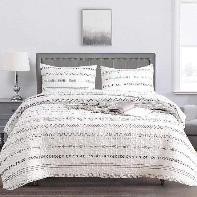 DURLENGEN White Quilt Set Queen Size 3Pcs,Bohemian Design with White & Black Geometric Pattern Printed on White, All Season Lightweight Coverlet Sets(Queen 90x96,Boho White)