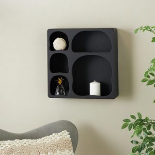 Geometric 5-Cubby Room Wall Shelf