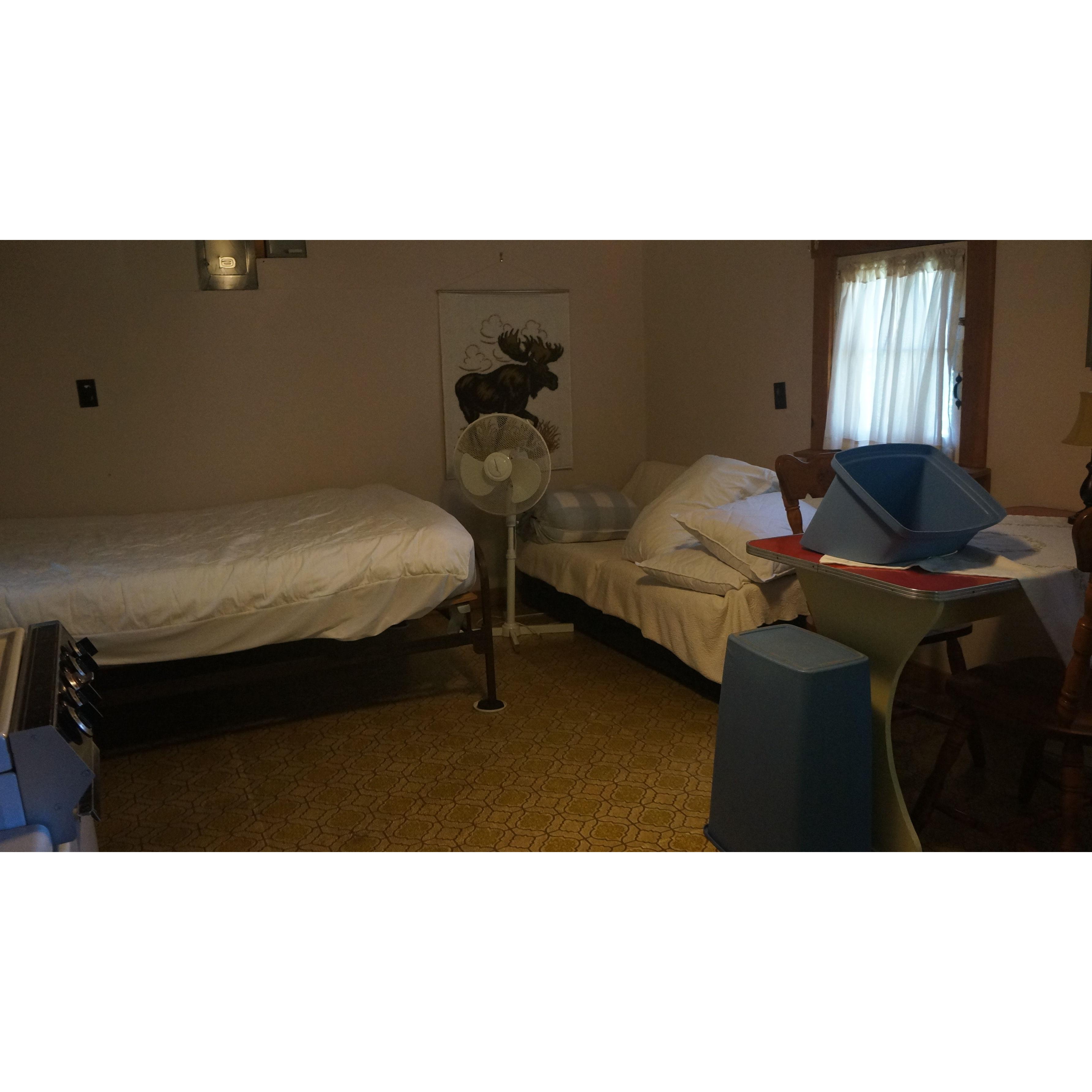 Cabin #1 - Inside