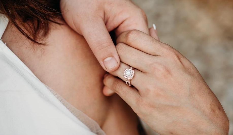 The Wedding Website of Breanna Taylor and Cody Gillespie