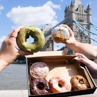 Downtown & Tower Bridge Donut Tour for 2 - London