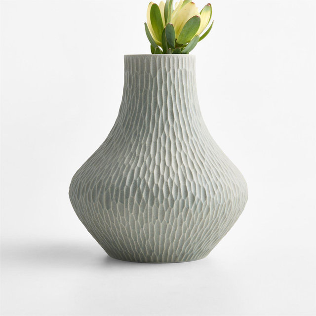 Melbourne Small Green Porcelain 10" Vase