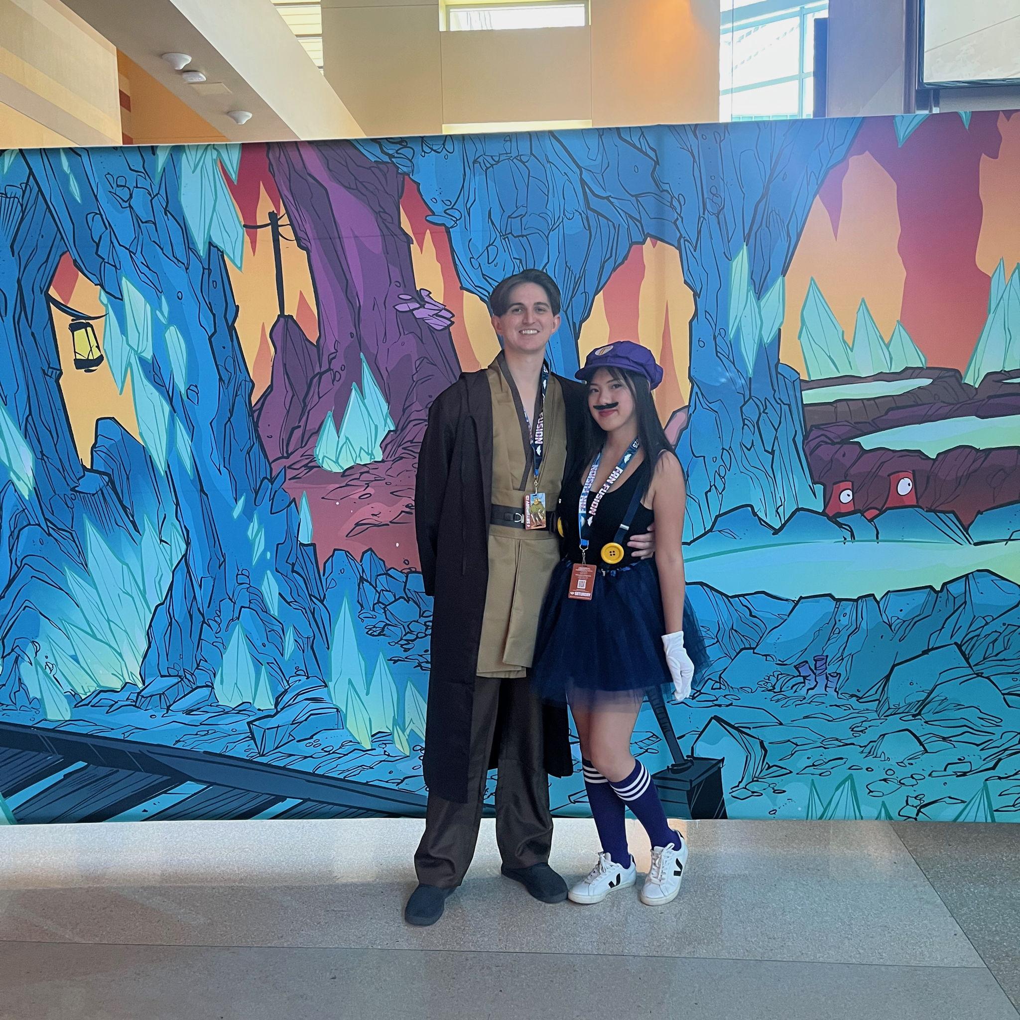 Anakin and Waluigi take on comicon