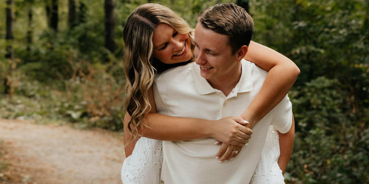 The Wedding Website of Madison Simon and Houston Sandvold