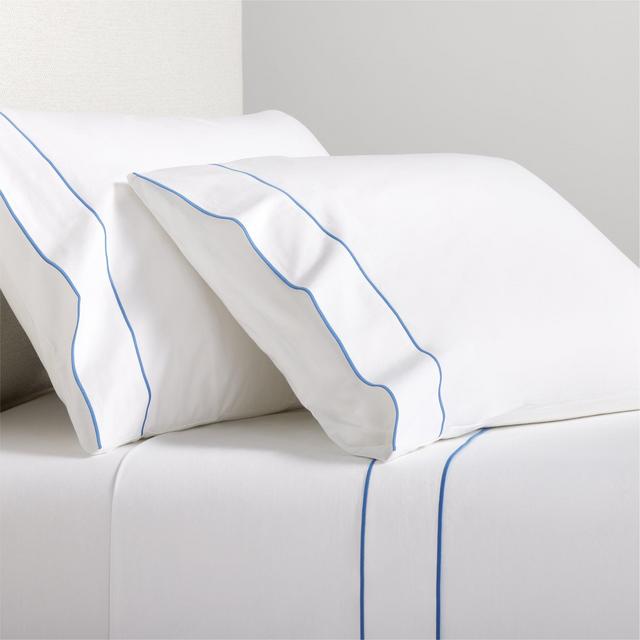 Blue Border Satin Stitch Sheet Set
