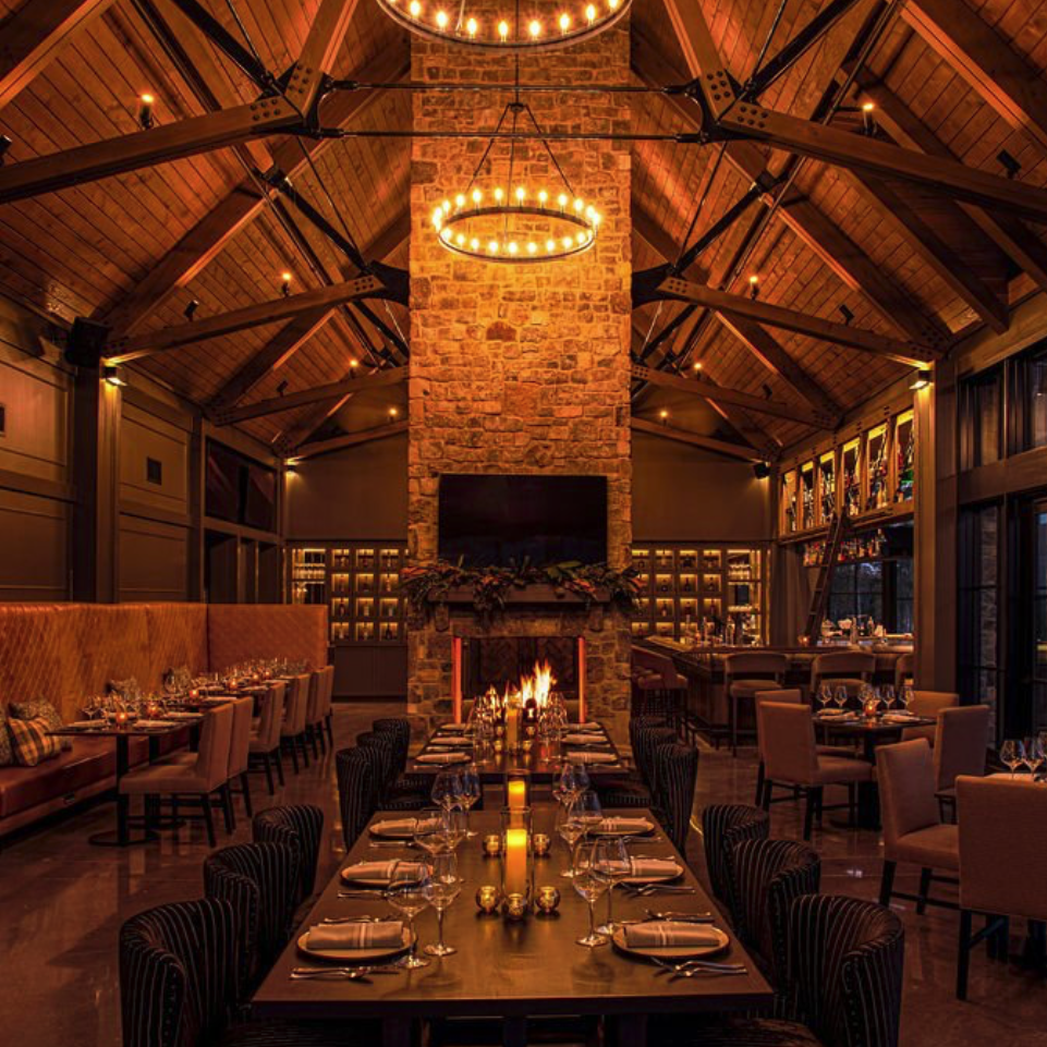Dining at The Creag in the clubhouse