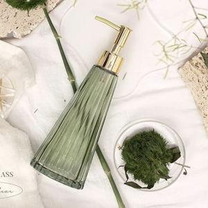 EMPO Vintage Elegant Glass Soap Dispenser, Liquid Soap/Sanitizer/Shampoo Bottle with Pump, Rustic Farmhouse Decor Crystal Hand Soap Dispenser for Kitchen Sink, Bathroom Accessories (Sage Green)