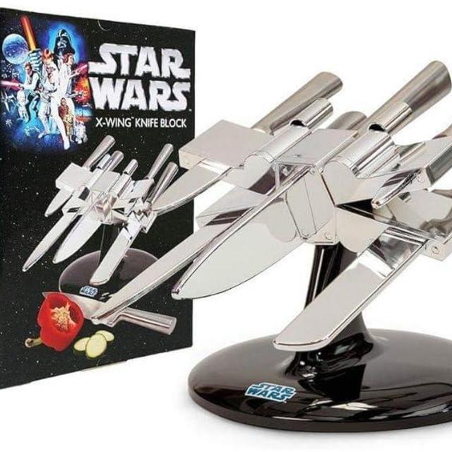 Star Wars X-Wing Knife Block - Kitchenware for Star Wars Fans - Includes 5 Knives