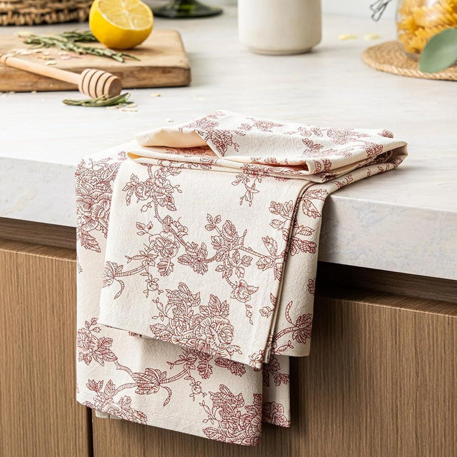 YZJZEDS 100% Cotton French Pastoral Kitchen Towels Set of 2, Decorative Flour Sack Tea Towels with Hanging Loop 18x25 Inch Absorbent Dish Cloths Farmhouse Home Decor, Red