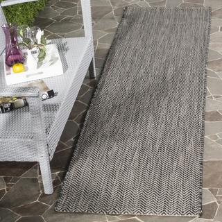 Courtyard Carolann Runner
