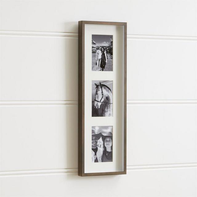 Brushed Antique Bronze 3-4x6 Wall Frame