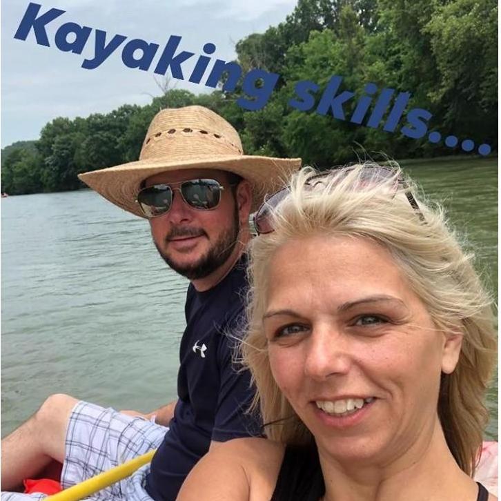 Kayaking the Illinois River