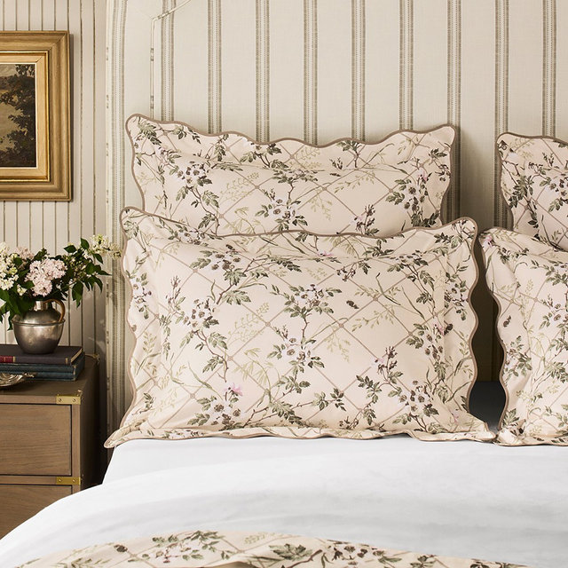Hill House Climbing Vine Duvet Cover & Shams
